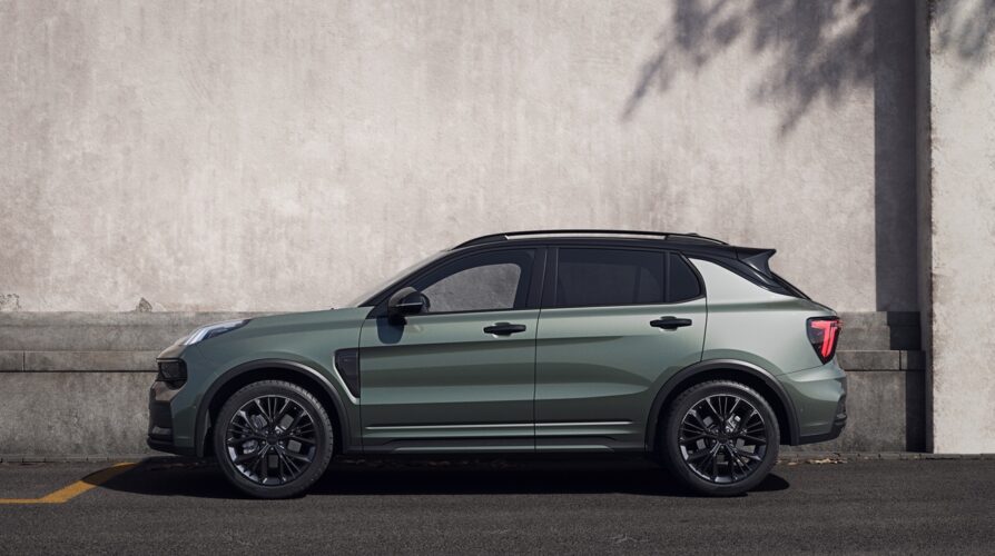 564163-Lynk & Co 01_side_full__high_minealgreen-68a8d2-original-1731924192_ld