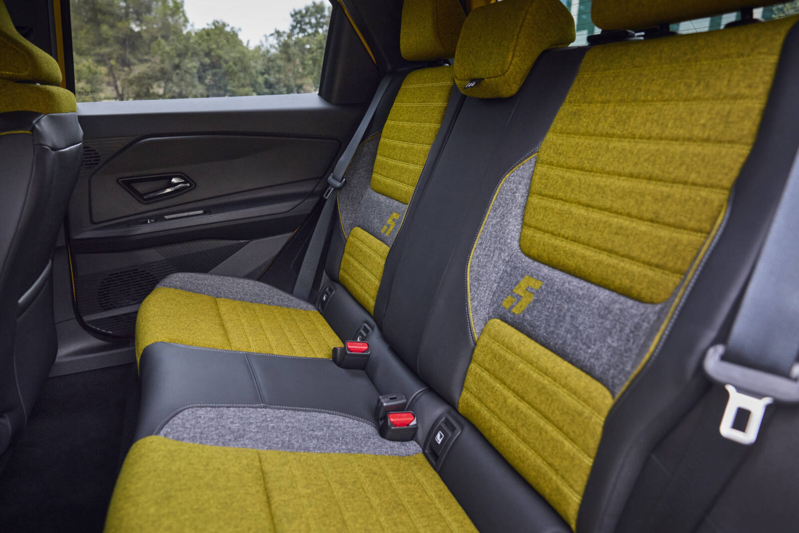 renault-5-e-tech-electric-15